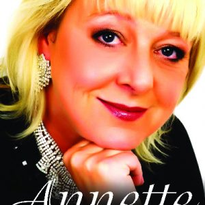 Bywyd ar Ddu a Gwyn - Hunangofiant Annette Bryn Parri