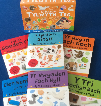 Pecyn Posau a Sticeri: Straeon Tylwyth Teg